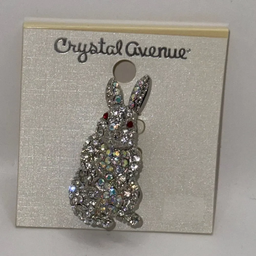 Crystal Avenue Silver Bunny Rabbit Brooch